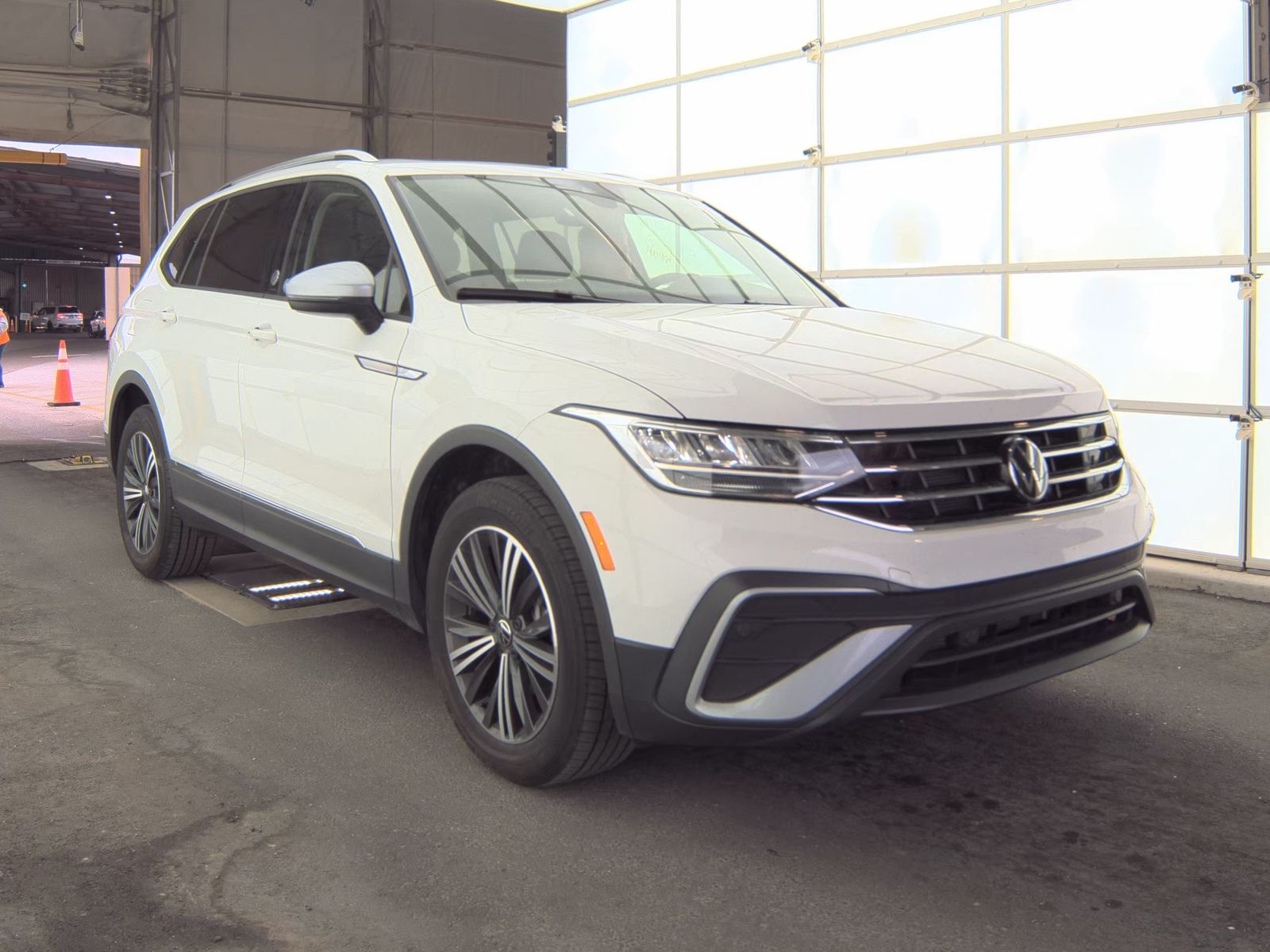 2024 Volkswagen Tiguan 2.0T Wolfsburg Edition FWD