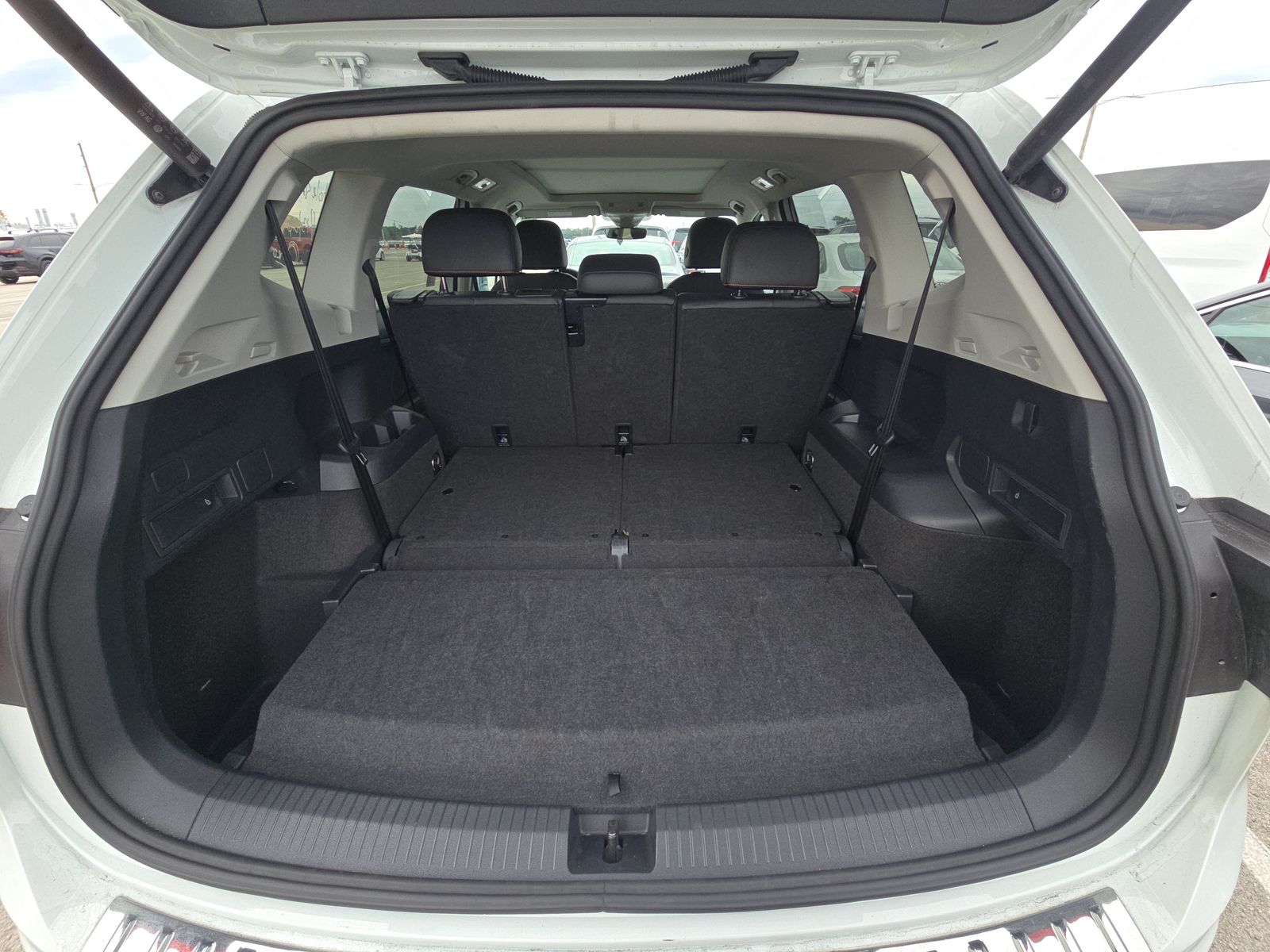 2024 Volkswagen Tiguan 2.0T Wolfsburg Edition FWD