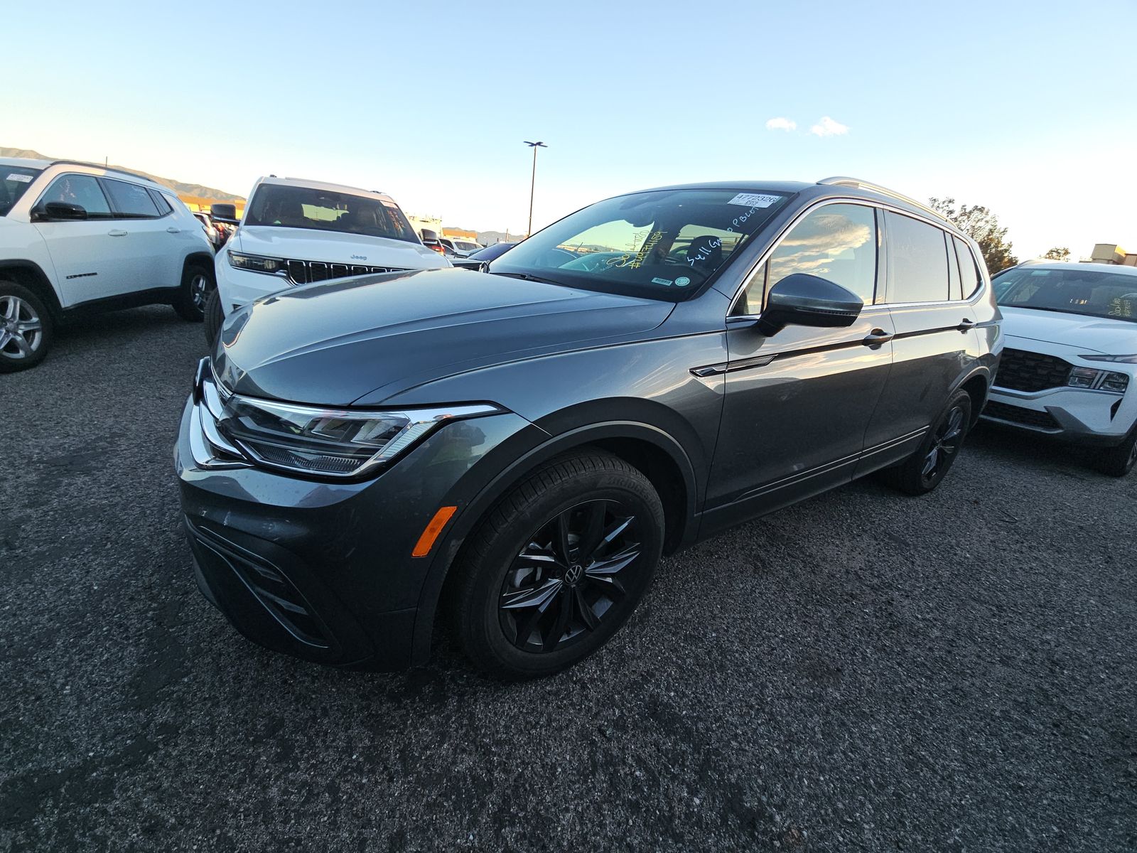 2024 Volkswagen Tiguan 2.0T Wolfsburg Edition FWD