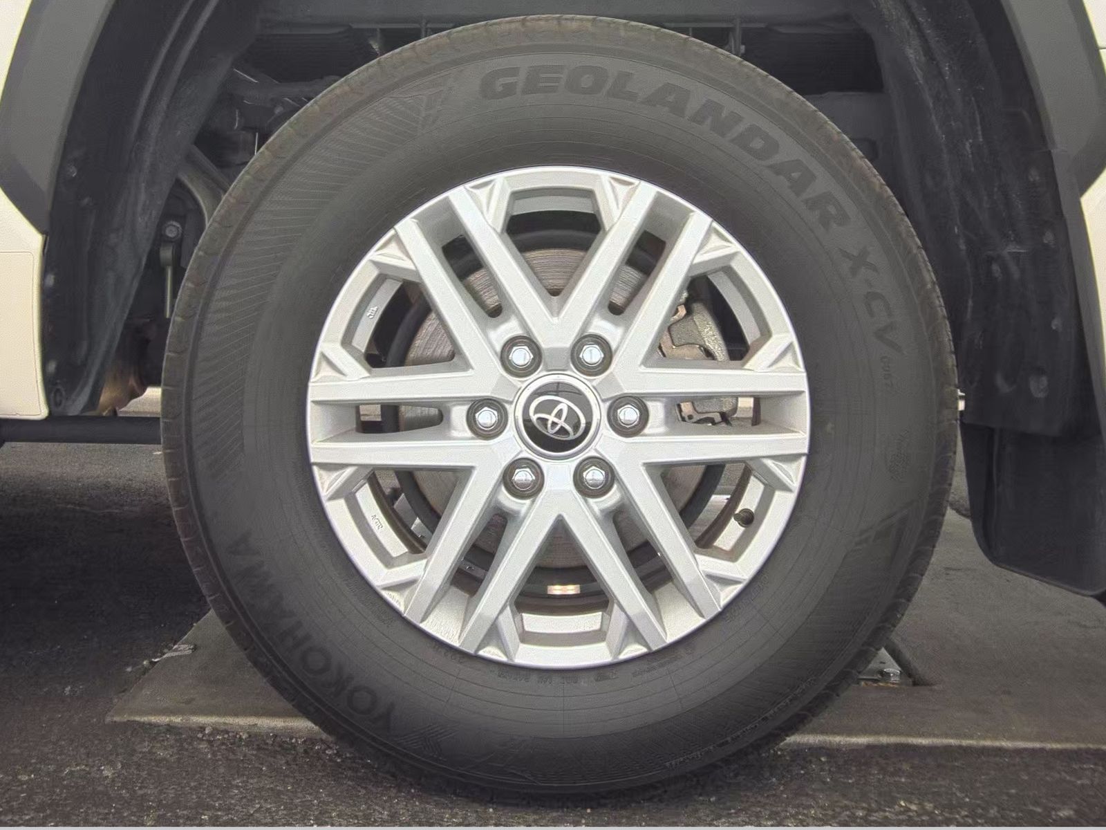 2024 Toyota Tundra SR5 RWD