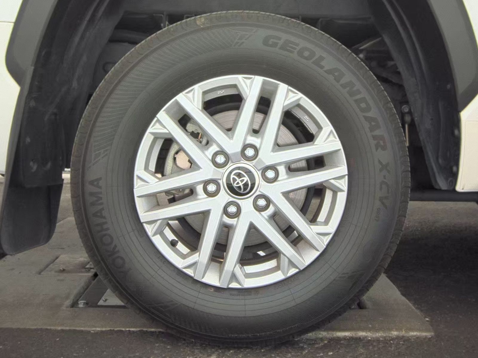 2024 Toyota Tundra SR5 RWD