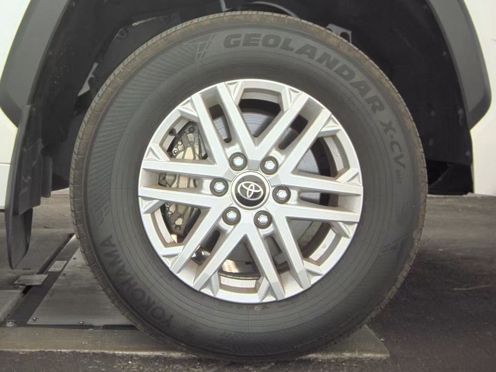 2024 Toyota Tundra SR5 RWD