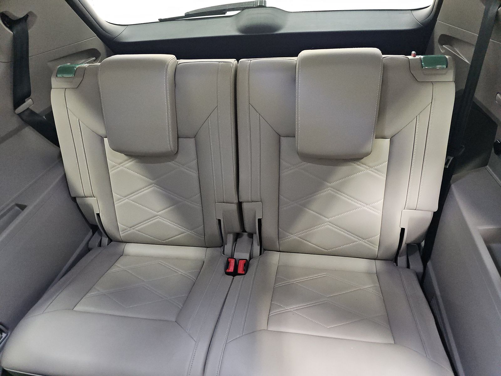 2024 Volkswagen Atlas 2.0T SE FWD