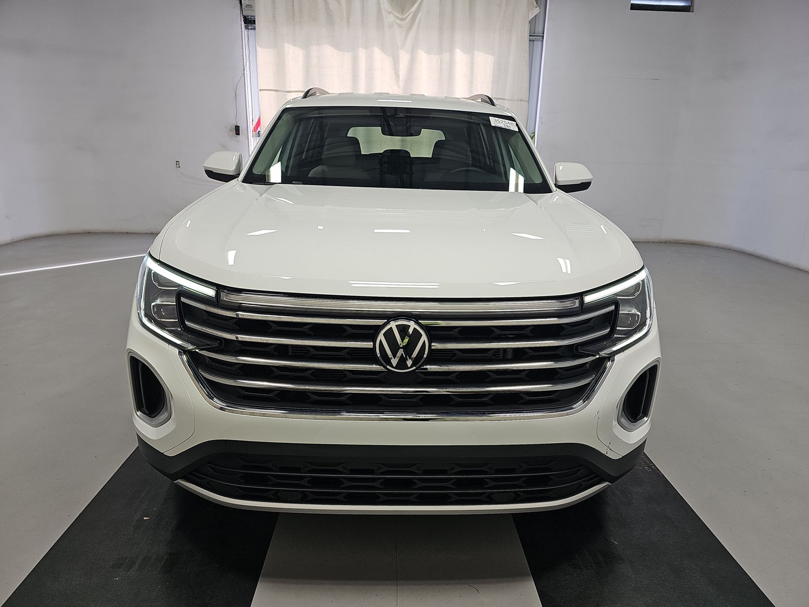 2024 Volkswagen Atlas 2.0T SE FWD