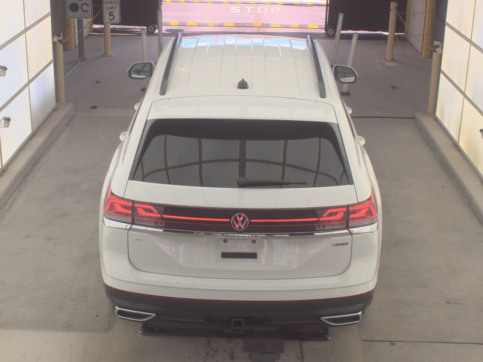 2024 Volkswagen Atlas 2.0T SE AWD