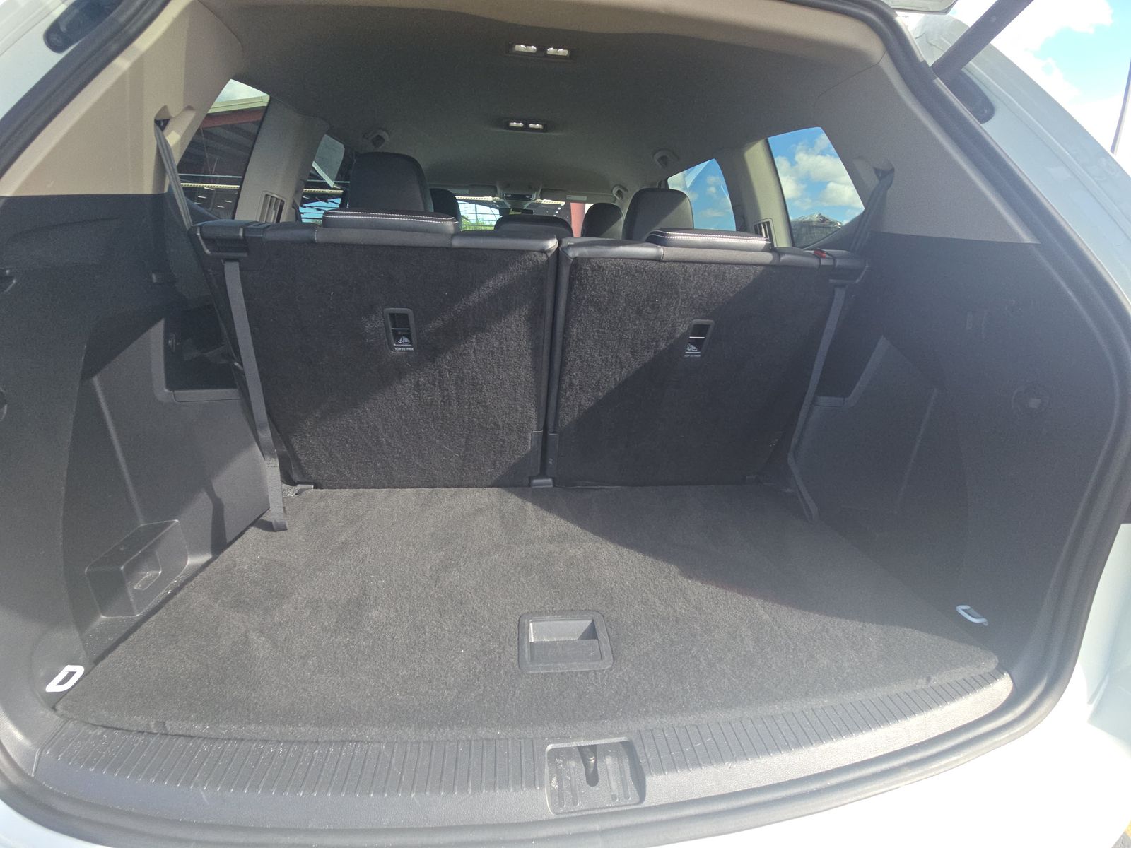 2024 Volkswagen Atlas 2.0T SE AWD