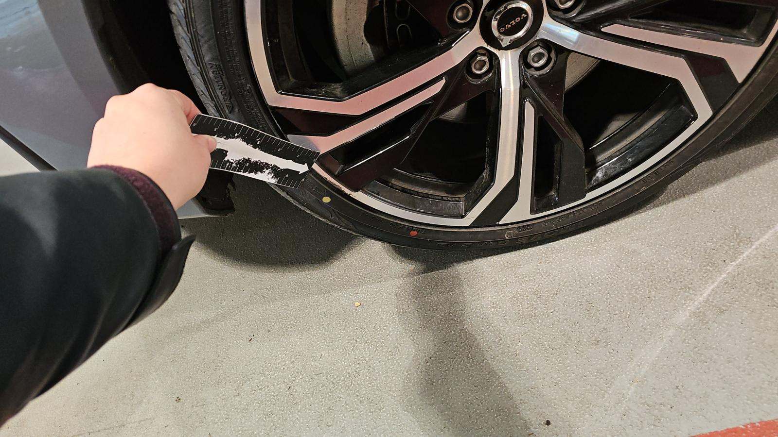 2024 Volvo S60 B5 Core AWD