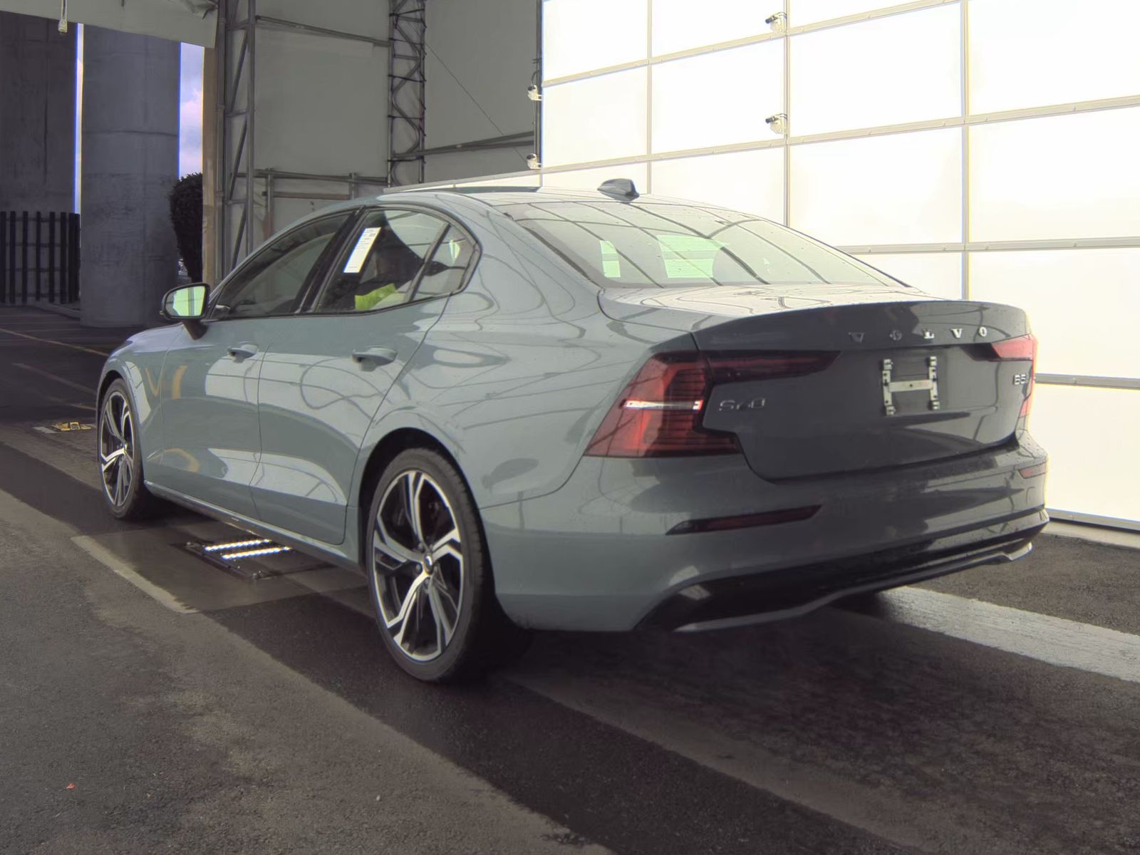 2024 Volvo S60 B5 Core AWD