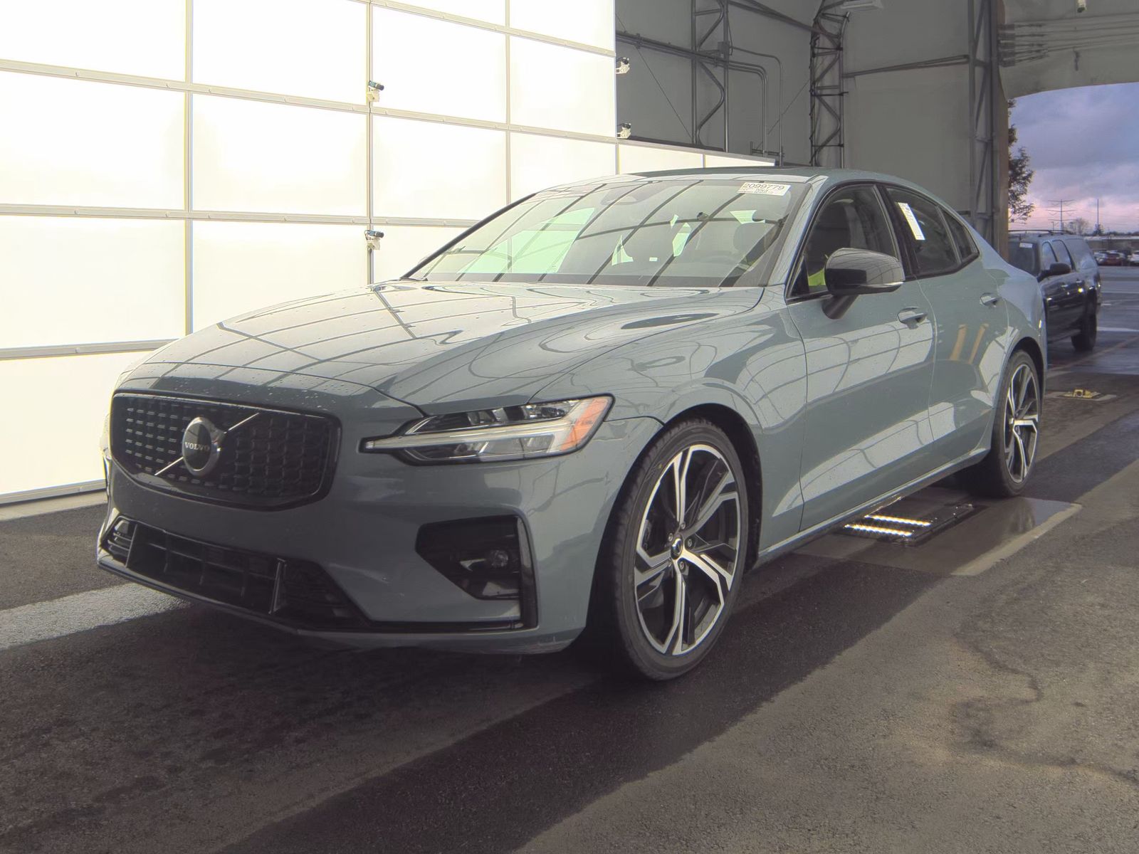 2024 Volvo S60 B5 Core AWD