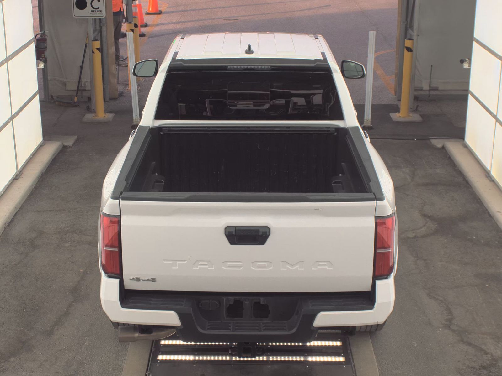 2024 Toyota Tacoma SR5 AWD