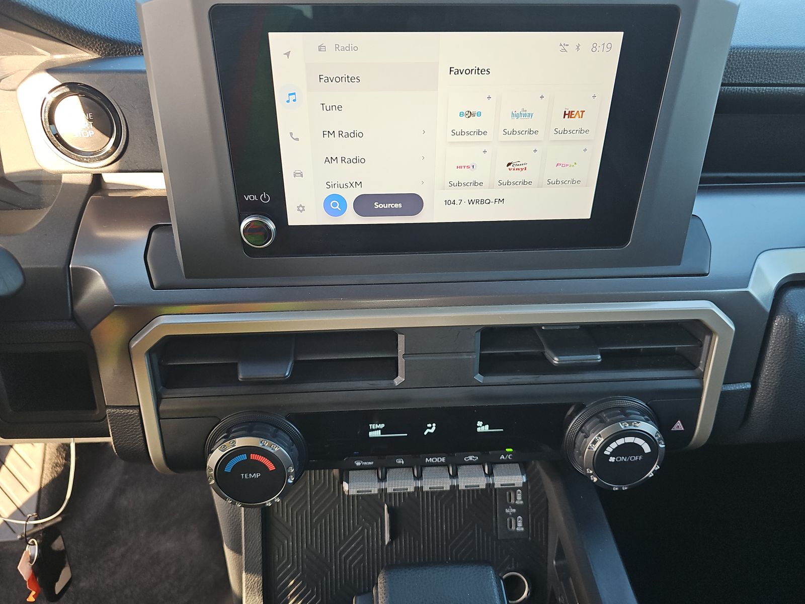 2024 Toyota Tacoma SR5 AWD