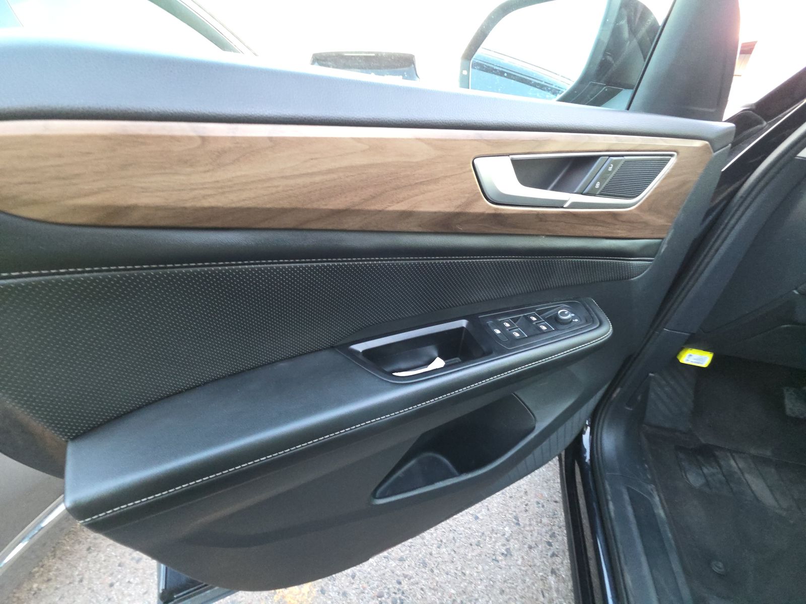 2024 Volkswagen Atlas 2.0T SE FWD