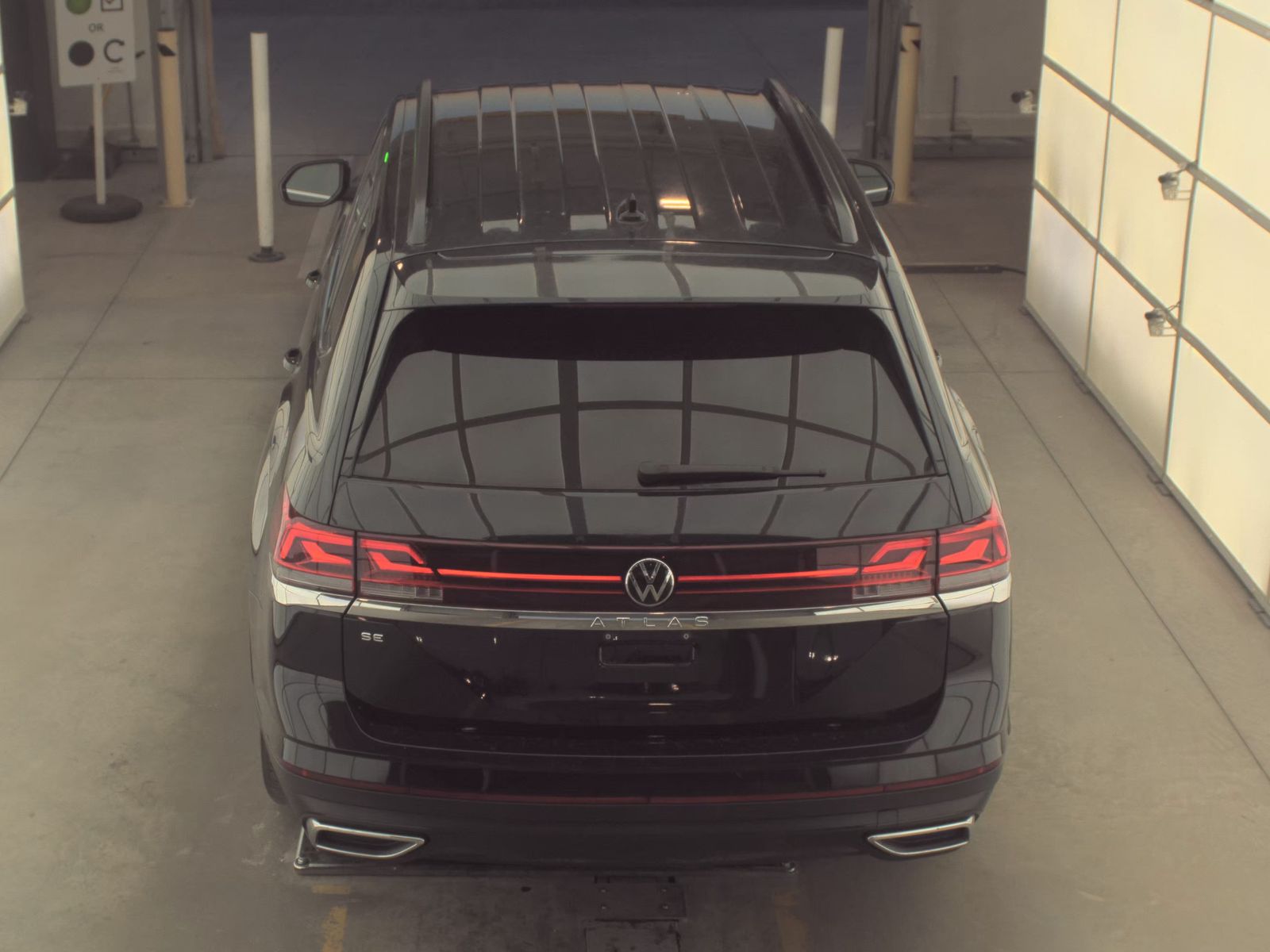 2024 Volkswagen Atlas 2.0T SE FWD