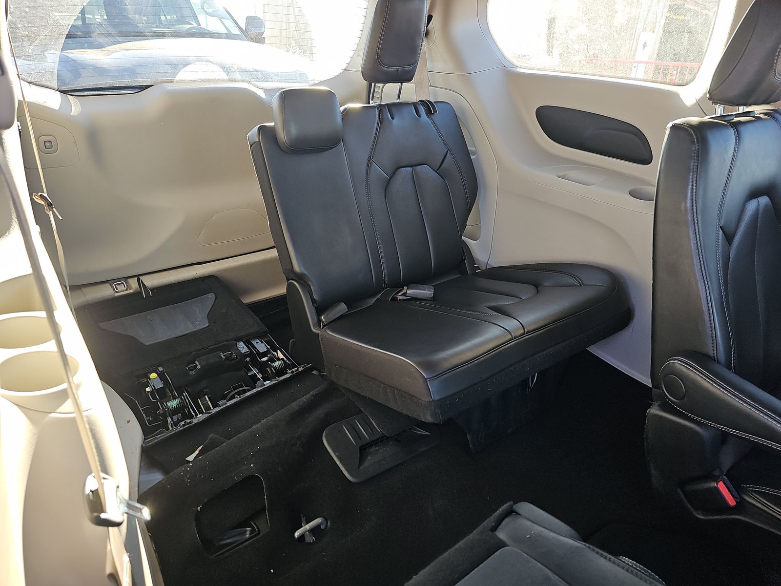 2023 Chrysler Pacifica Touring L FWD