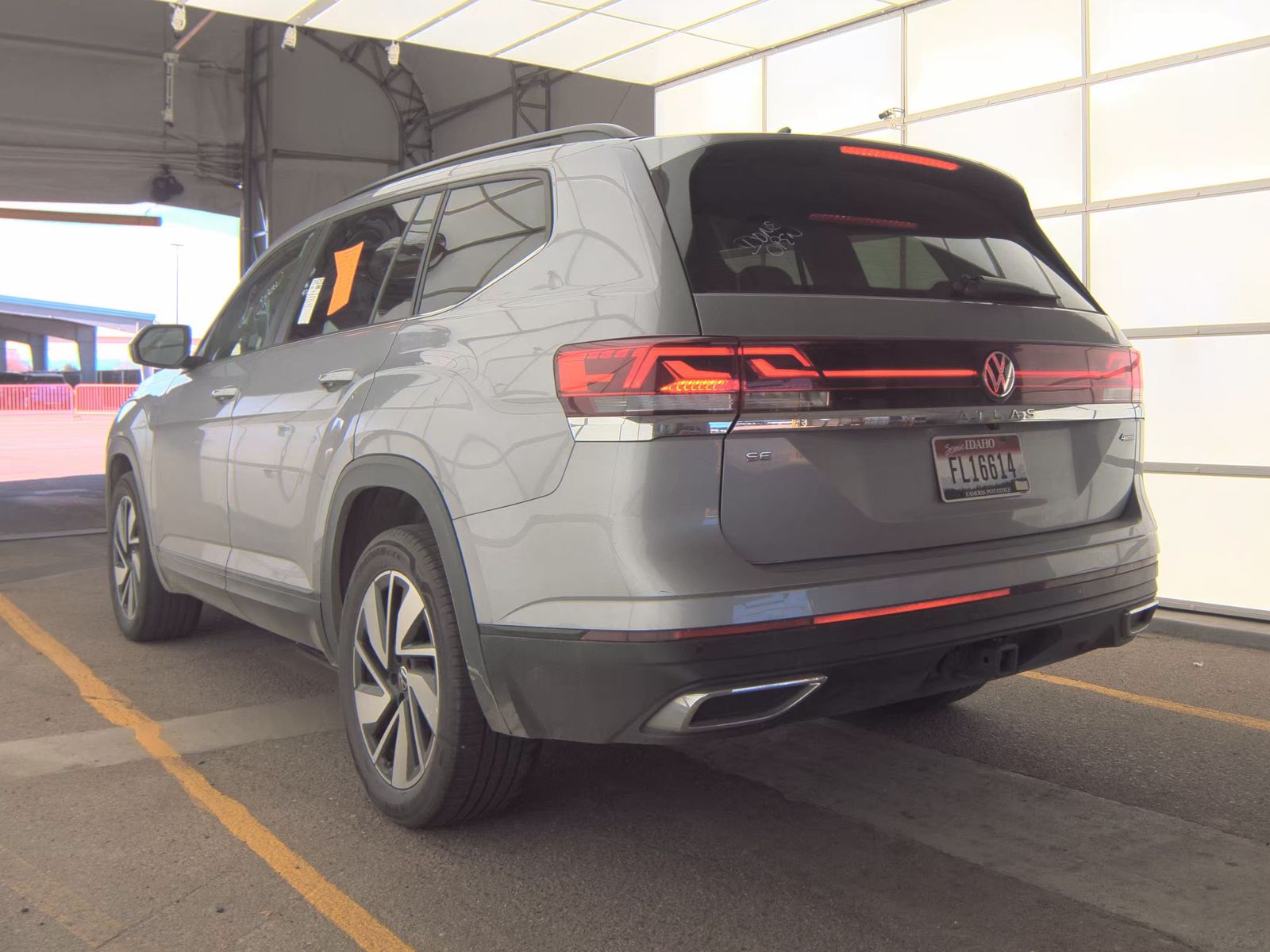 2024 Volkswagen Atlas 2.0T SE AWD