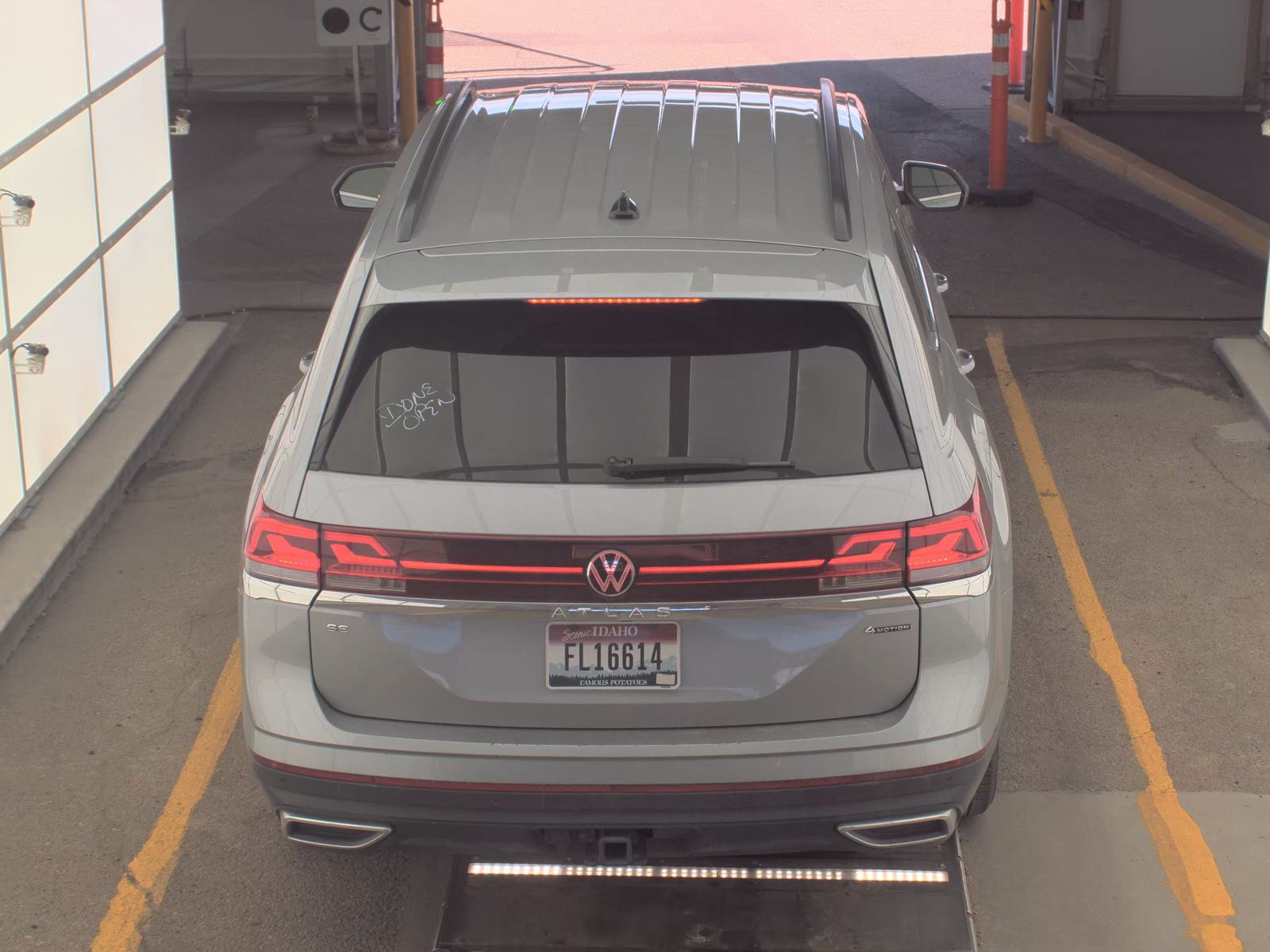 2024 Volkswagen Atlas 2.0T SE AWD