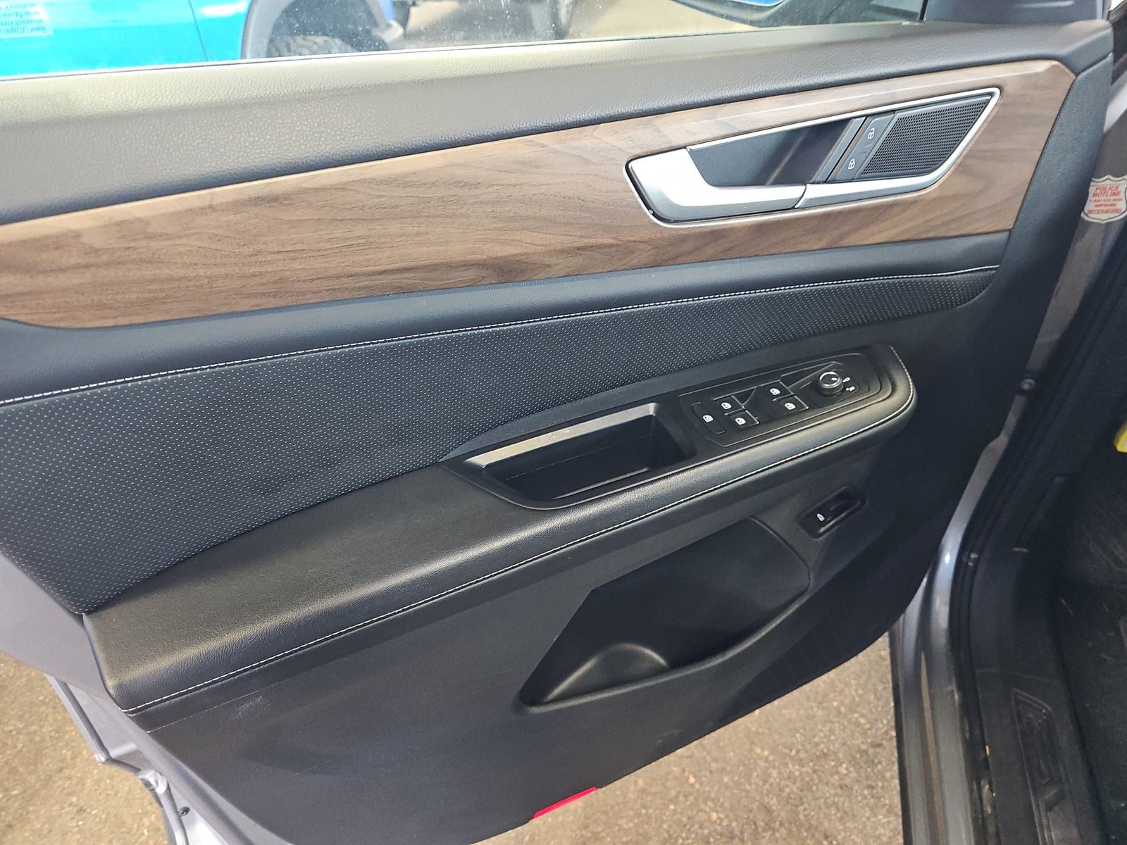 2024 Volkswagen Atlas 2.0T SE AWD