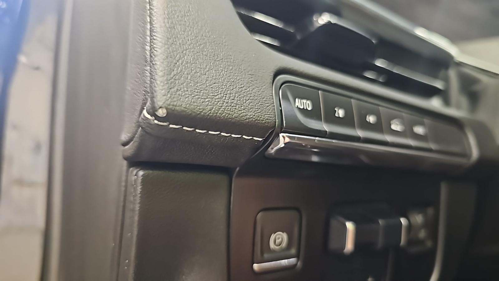 2023 Cadillac Escalade Sport AWD