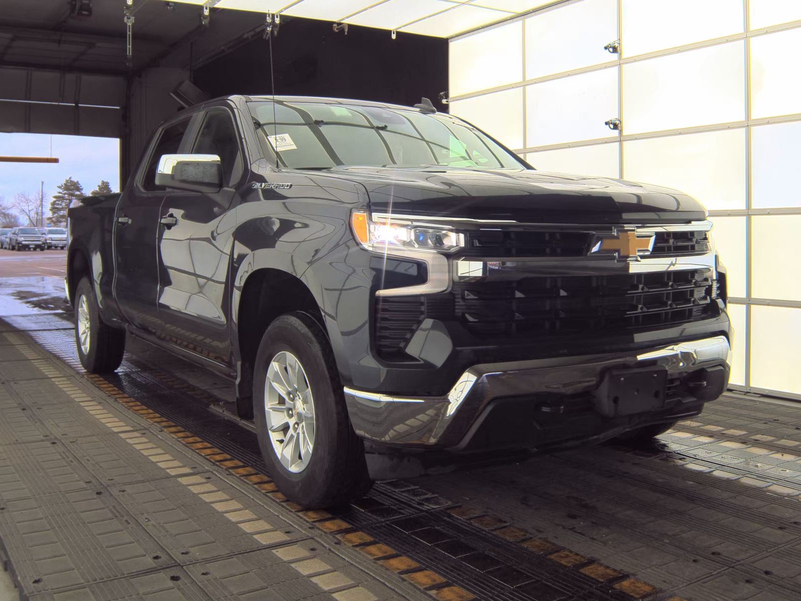 2023 Chevrolet Silverado 1500 LT AWD