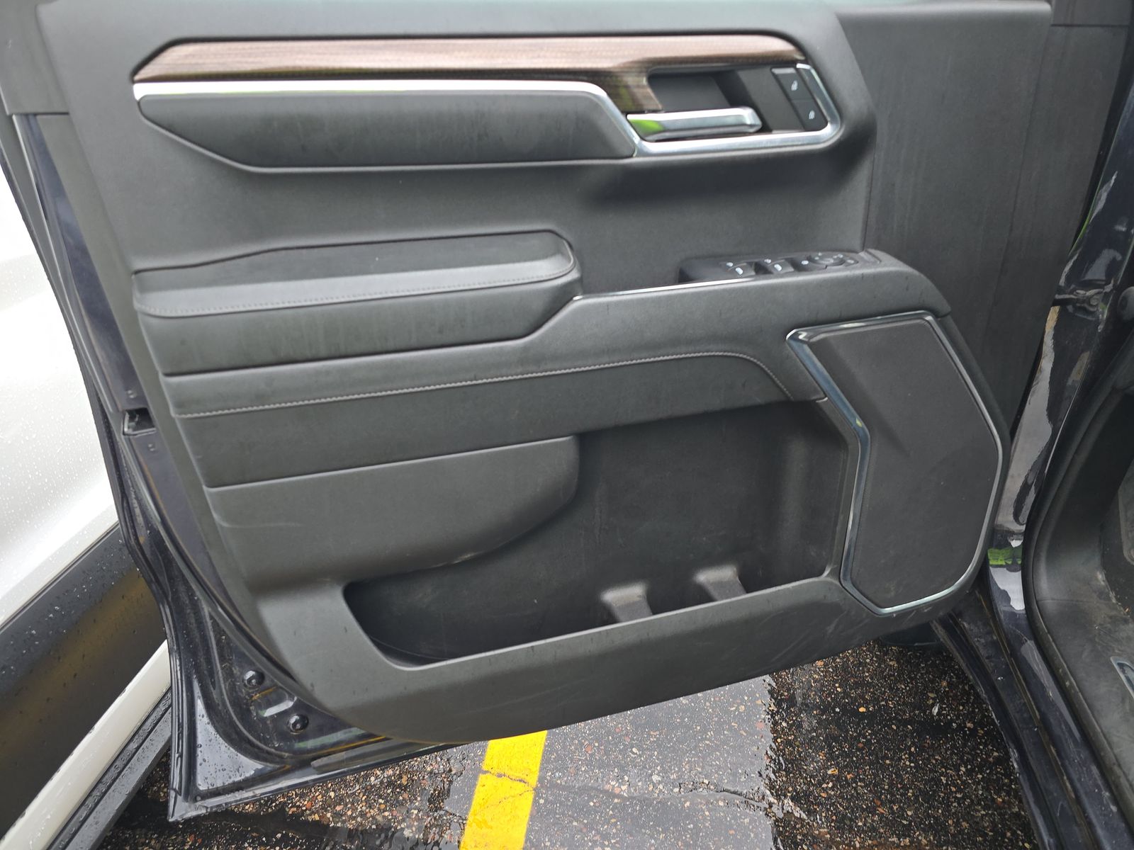 2023 Chevrolet Silverado 1500 LT AWD