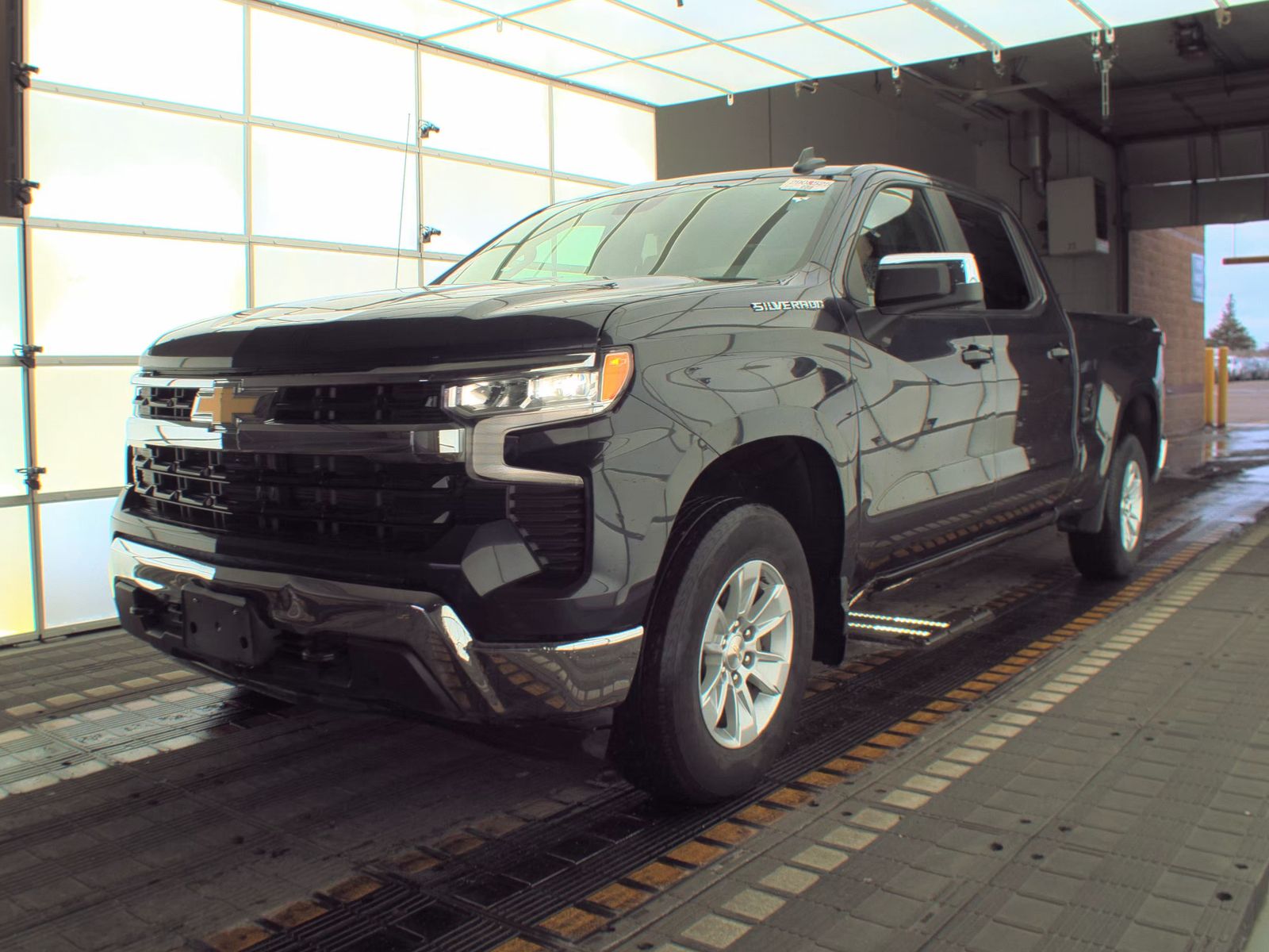 2023 Chevrolet Silverado 1500 LT AWD