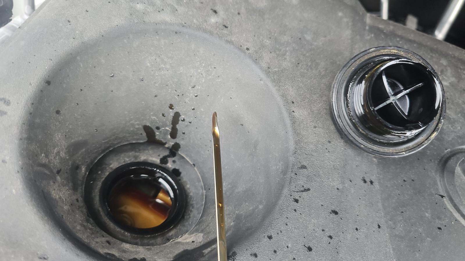 2024 Toyota Sienna LE FWD