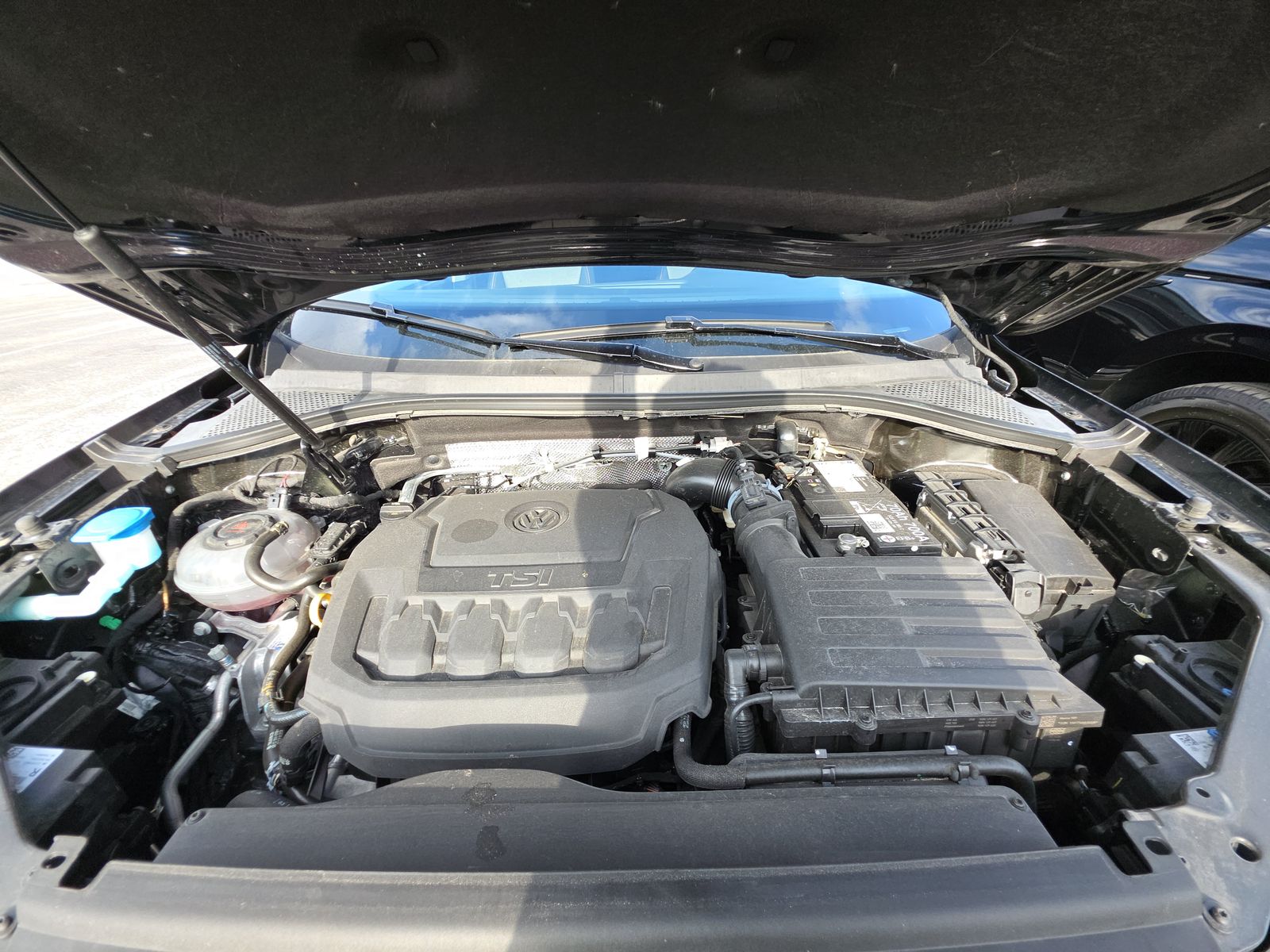 2024 Volkswagen Tiguan 2.0T Wolfsburg Edition FWD