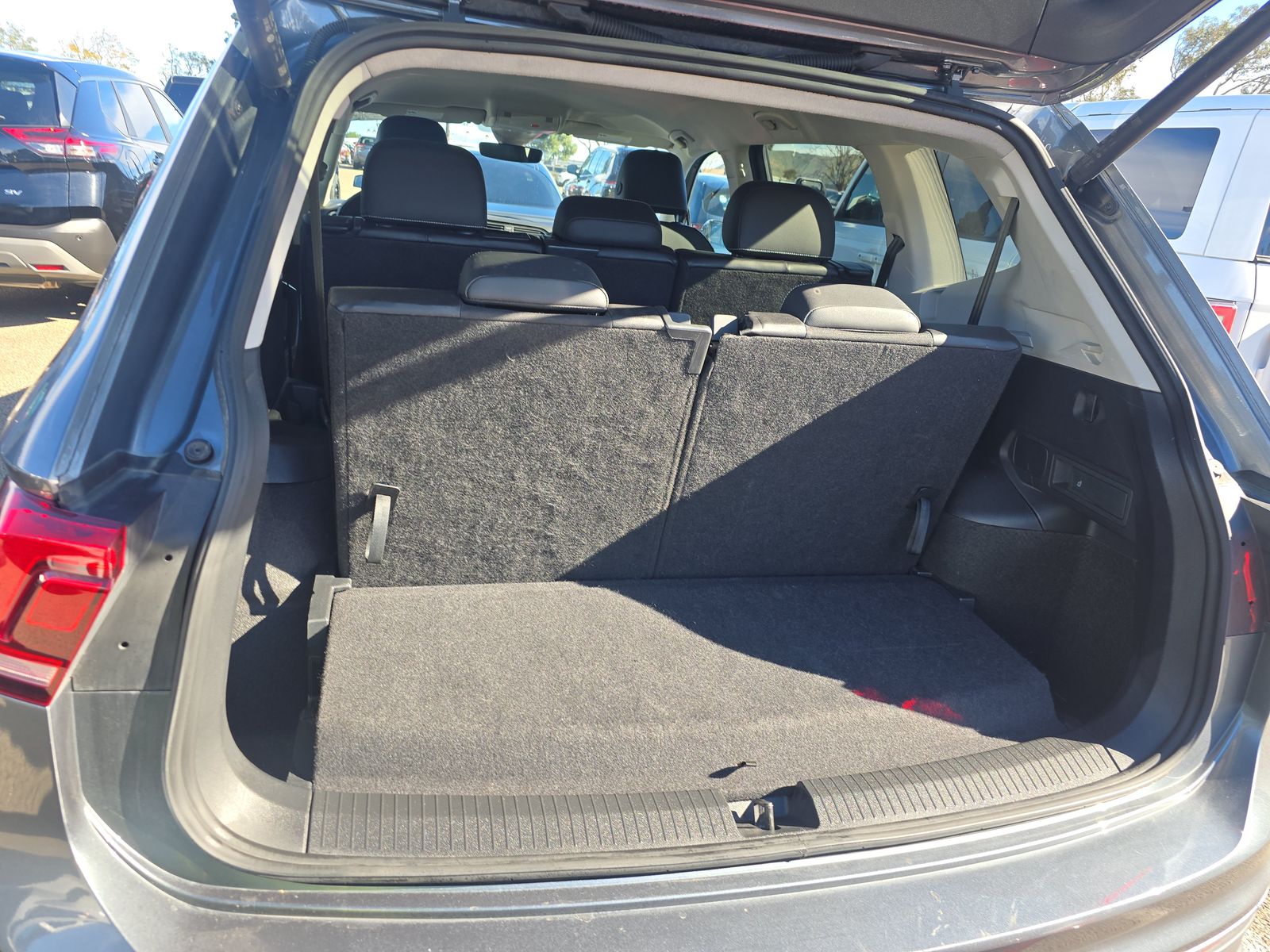 2024 Volkswagen Tiguan 2.0T Wolfsburg Edition FWD