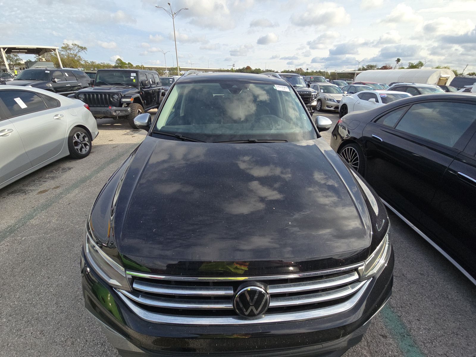 2024 Volkswagen Tiguan 2.0T Wolfsburg Edition FWD