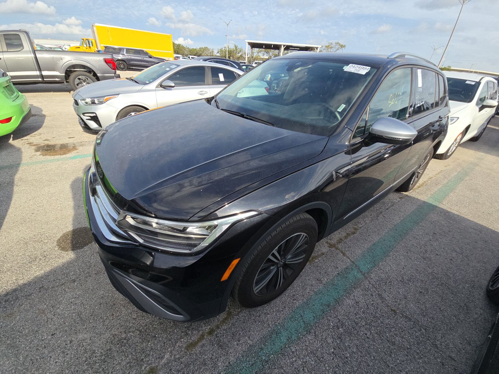 2024 Volkswagen Tiguan 2.0T Wolfsburg Edition FWD