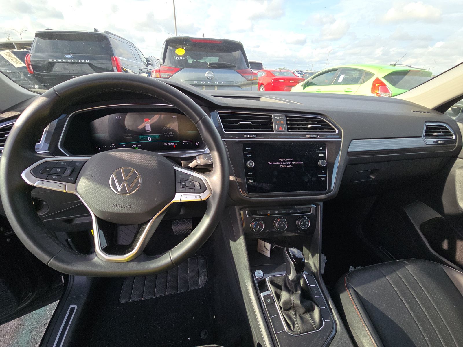 2024 Volkswagen Tiguan 2.0T Wolfsburg Edition FWD