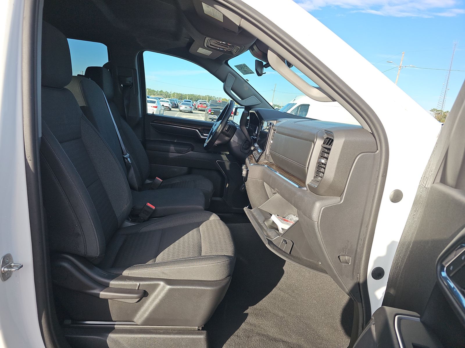 2023 Chevrolet Silverado 1500 LT AWD