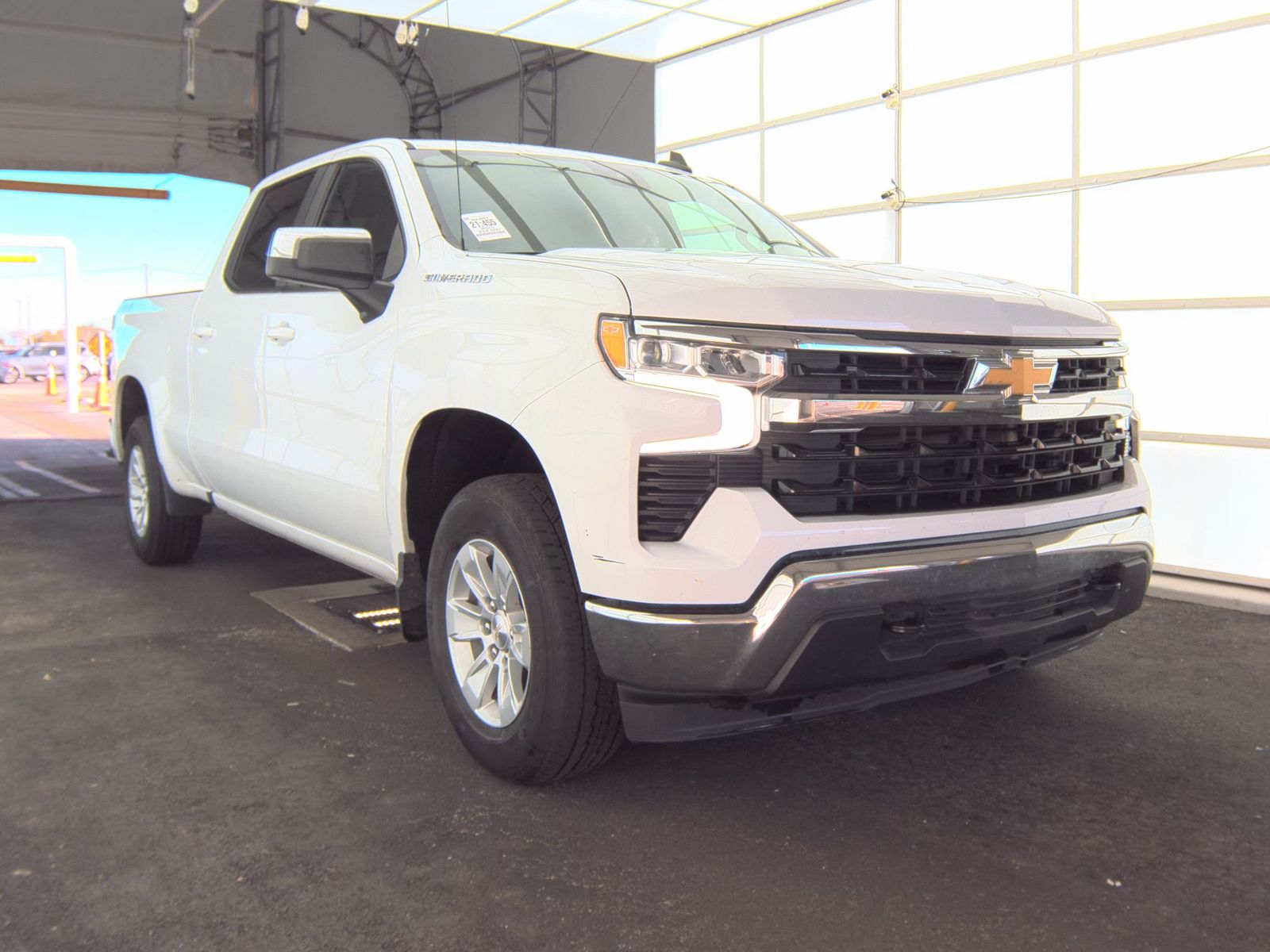 2023 Chevrolet Silverado 1500 LT AWD