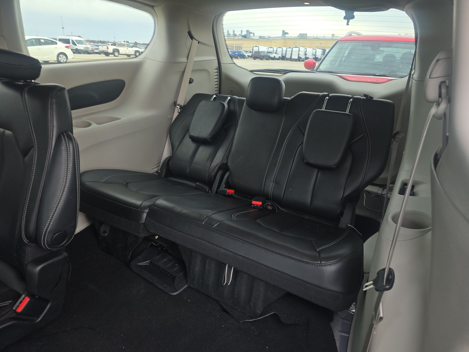 2023 Chrysler Pacifica Touring L FWD