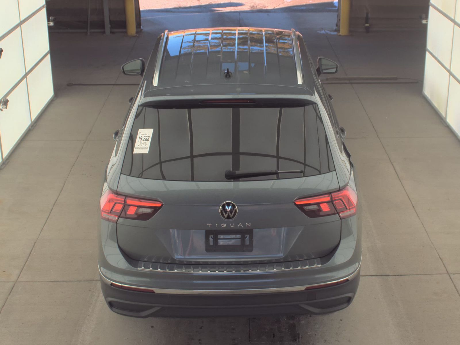 2024 Volkswagen Tiguan 2.0T Wolfsburg Edition FWD