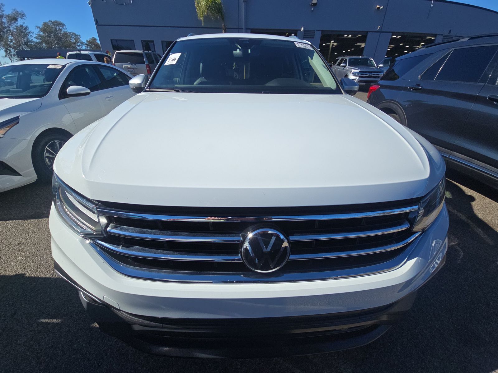 2024 Volkswagen Tiguan 2.0T Wolfsburg Edition FWD