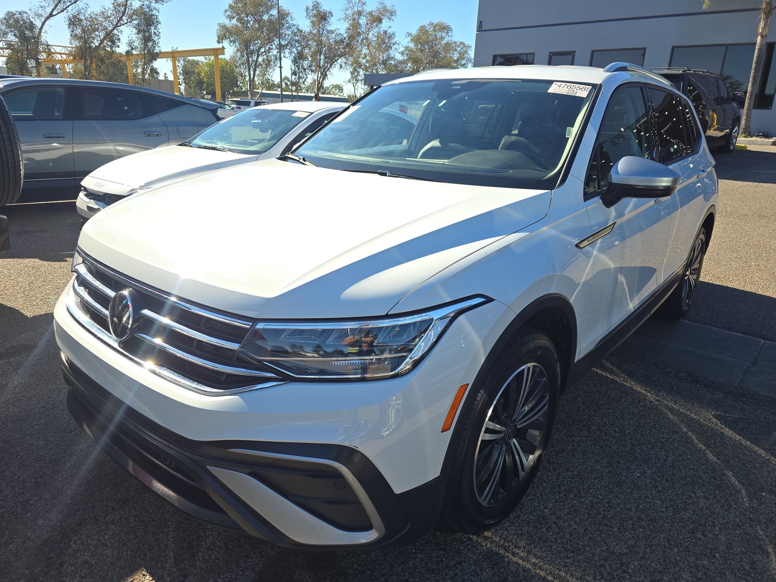 2024 Volkswagen Tiguan 2.0T Wolfsburg Edition FWD