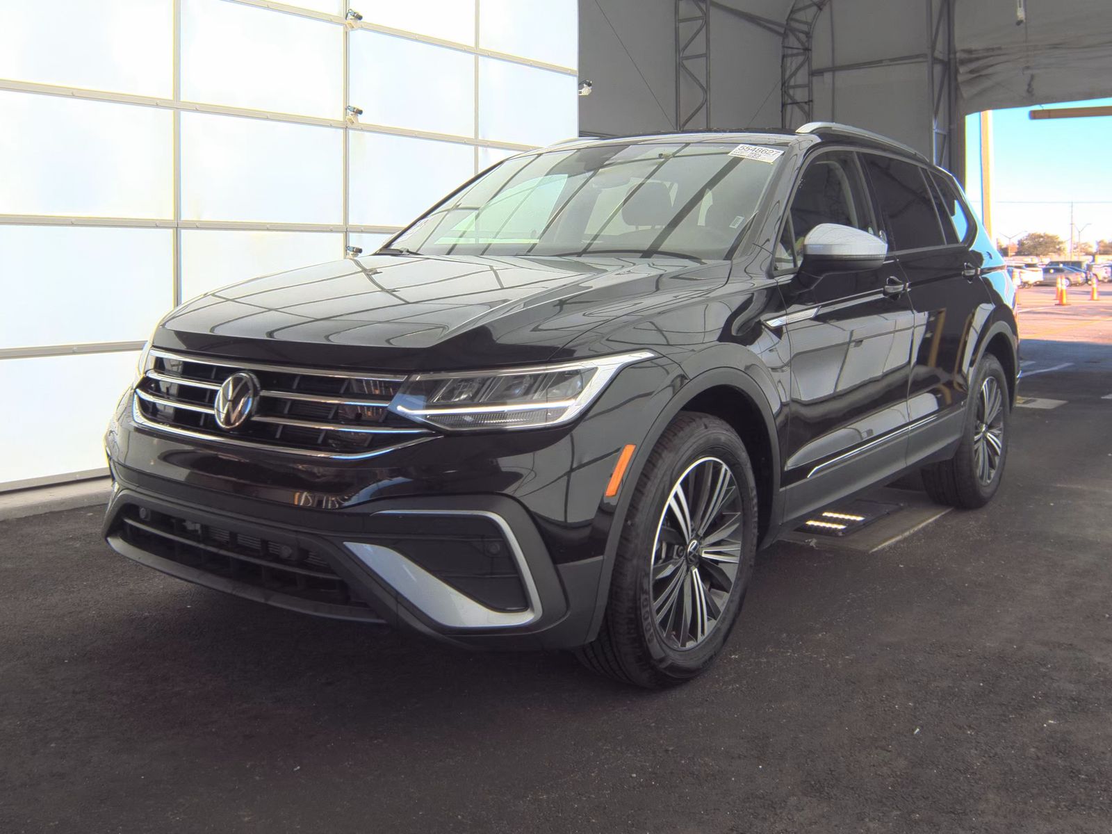 2024 Volkswagen Tiguan 2.0T Wolfsburg Edition FWD