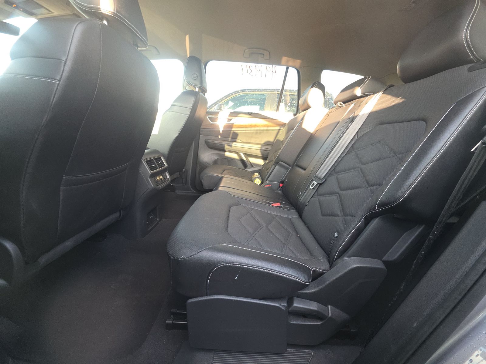 2024 Volkswagen Atlas 2.0T SE AWD