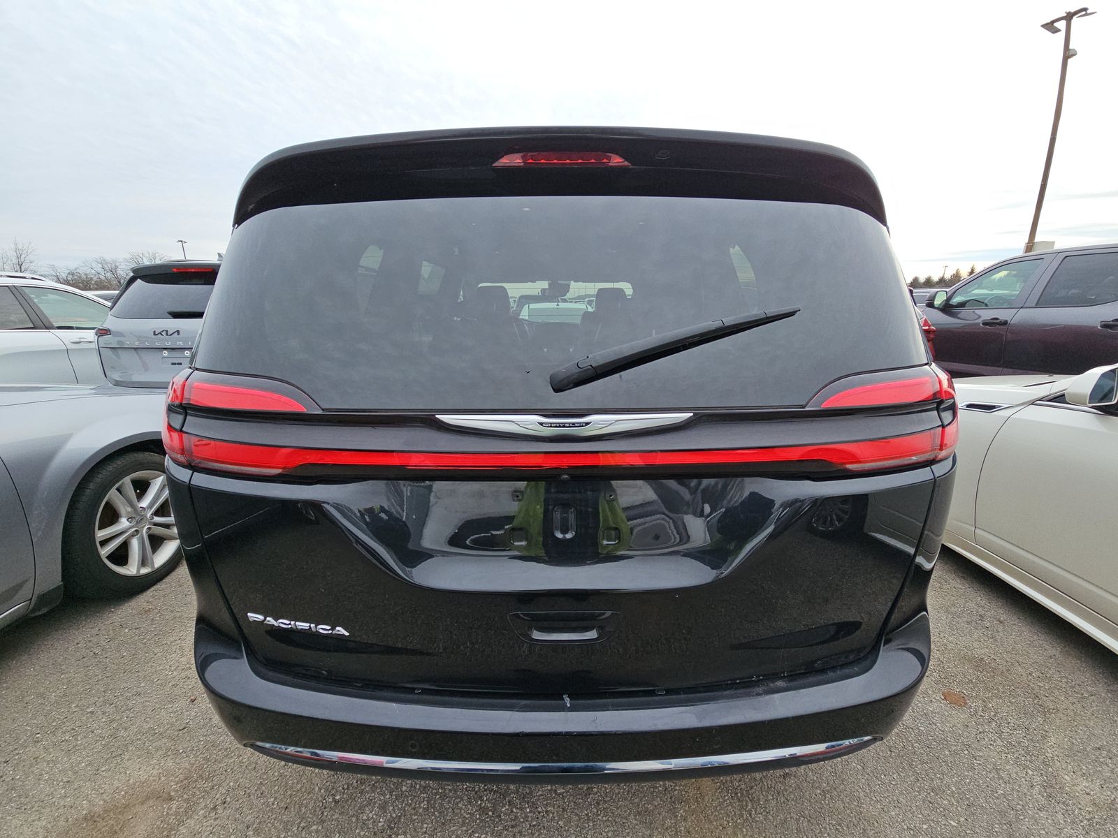 2023 Chrysler Pacifica Touring L FWD