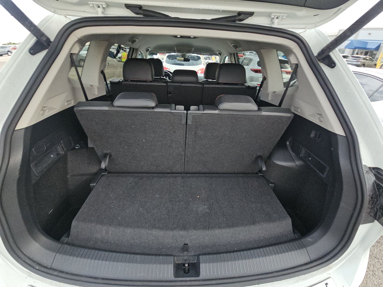 2024 Volkswagen Tiguan 2.0T Wolfsburg Edition FWD