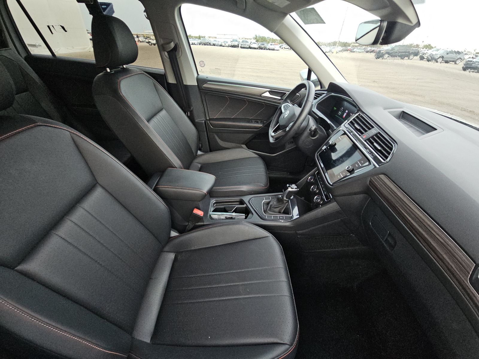 2024 Volkswagen Tiguan 2.0T Wolfsburg Edition FWD