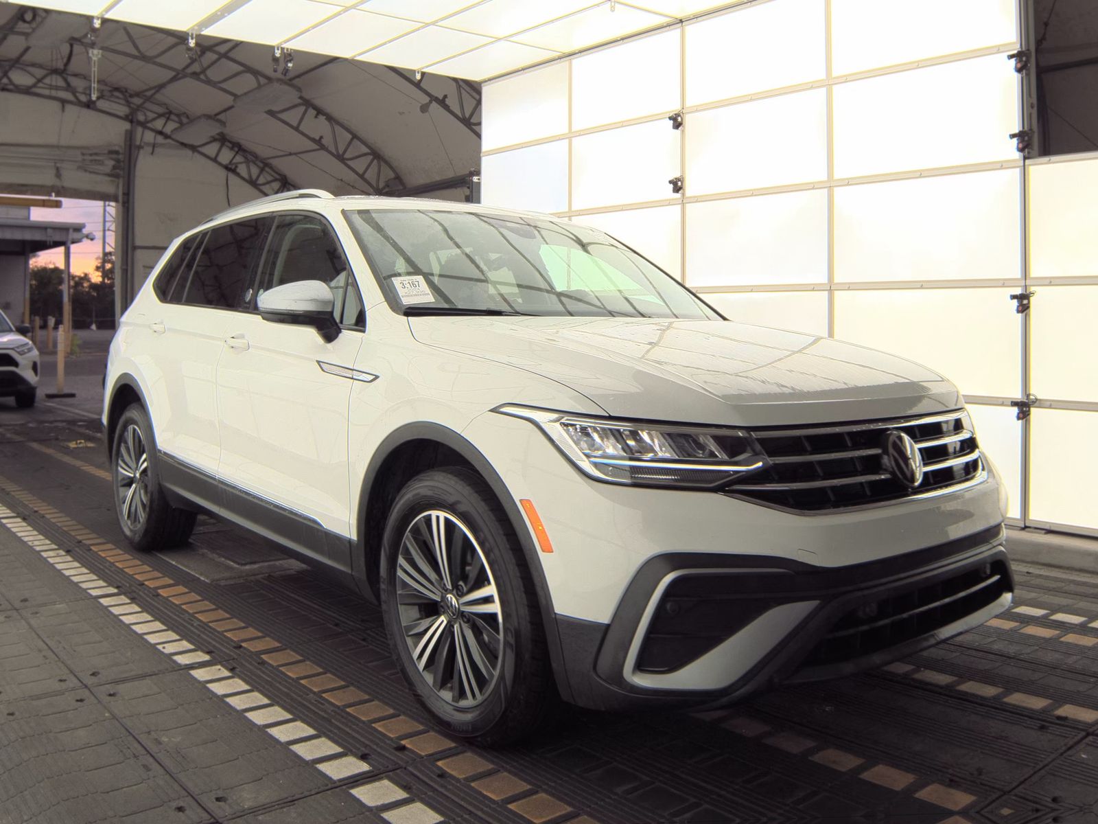 2024 Volkswagen Tiguan 2.0T Wolfsburg Edition FWD