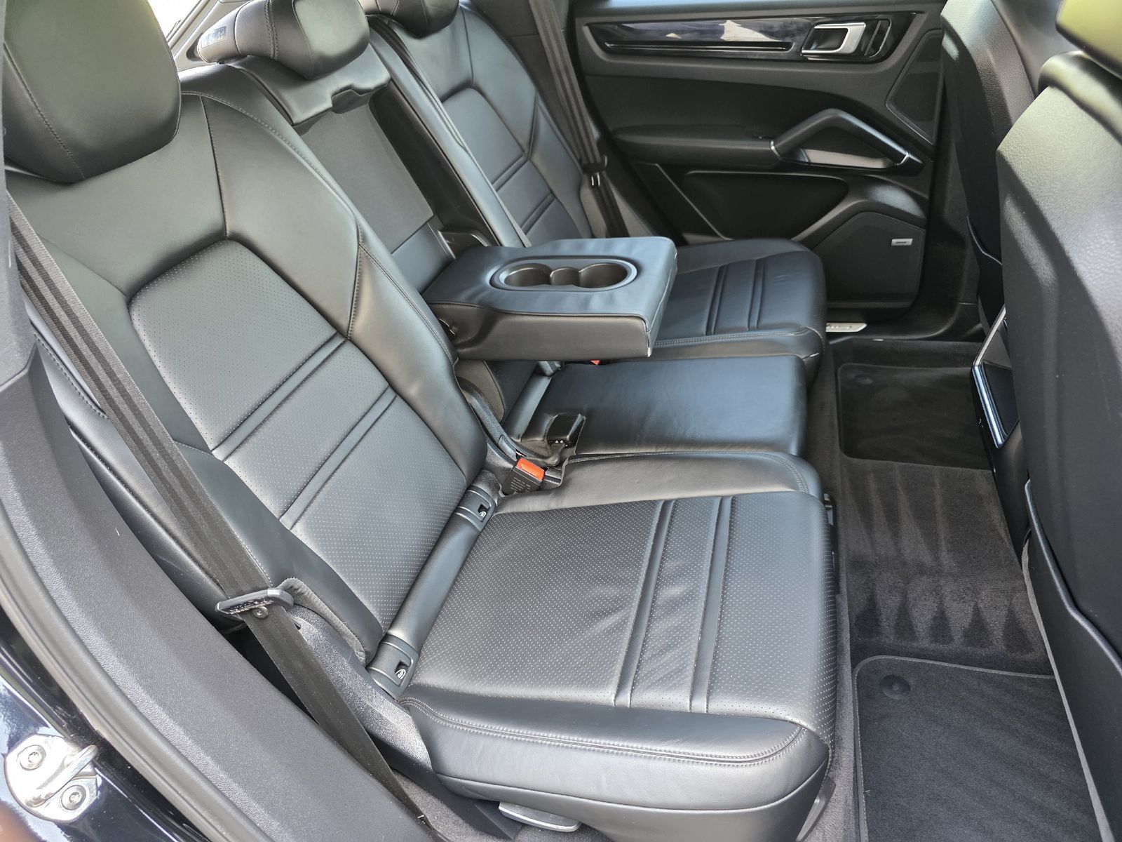 2020 Porsche Cayenne Base AWD