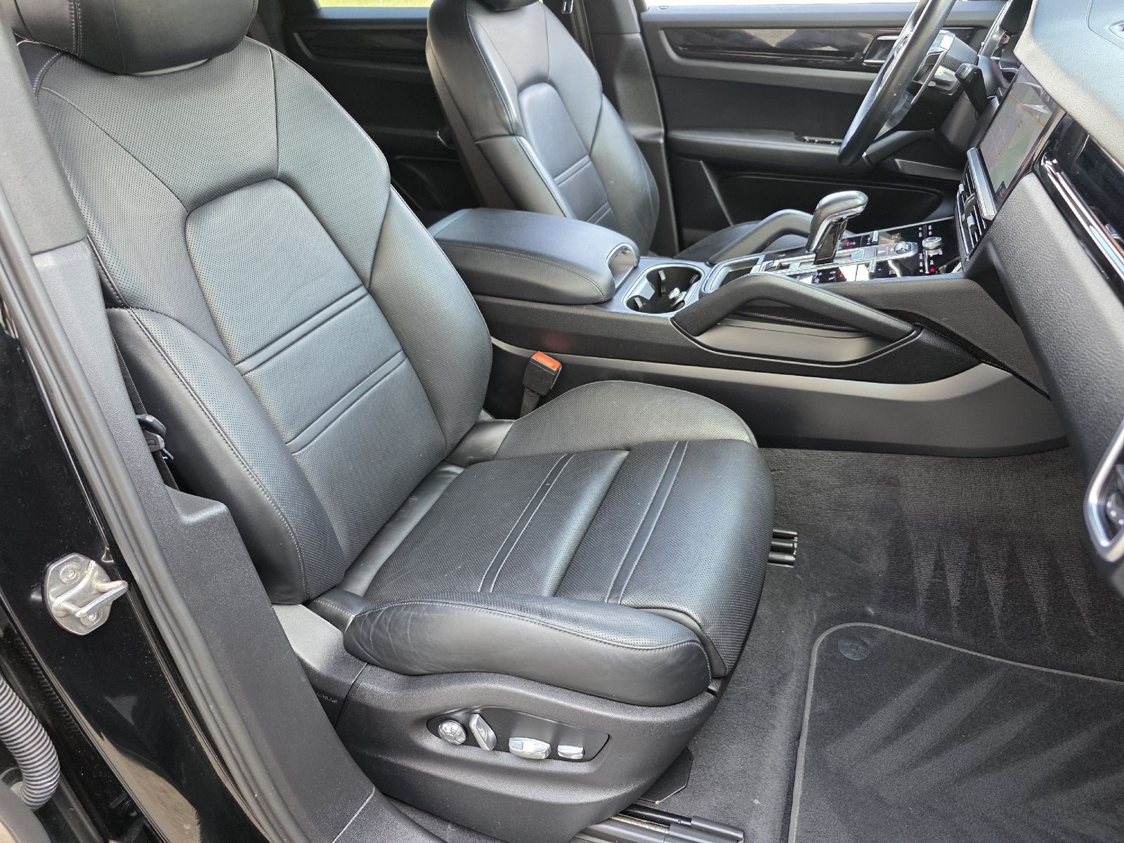 2020 Porsche Cayenne Base AWD