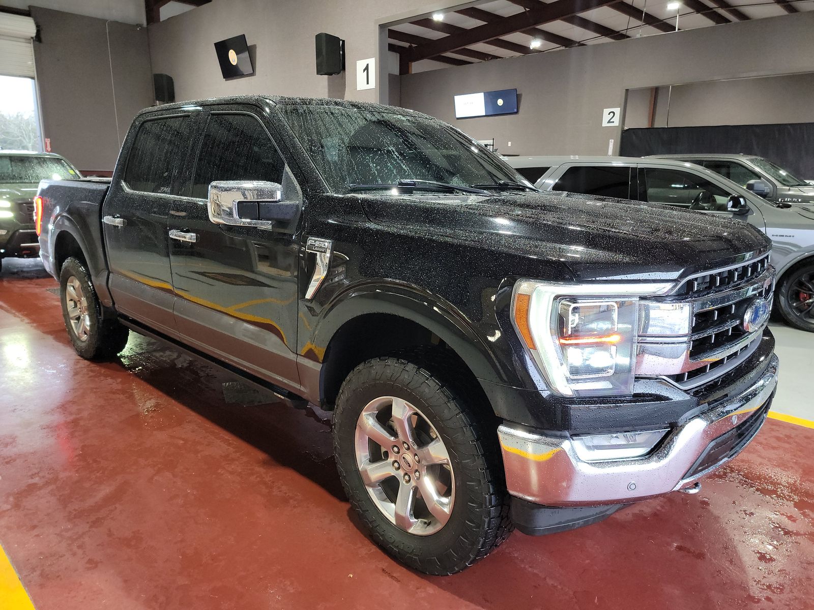 2023 Ford F-150 Lariat AWD