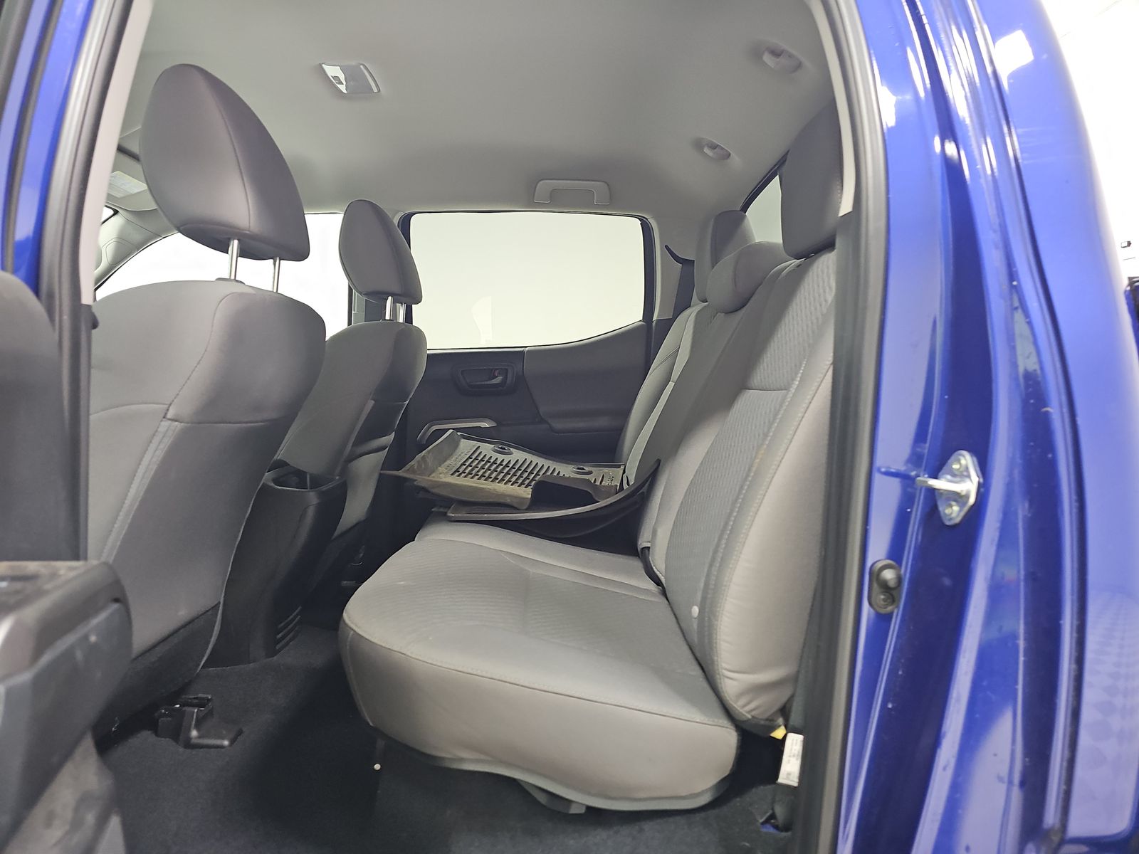 2023 Toyota Tacoma SR5 RWD