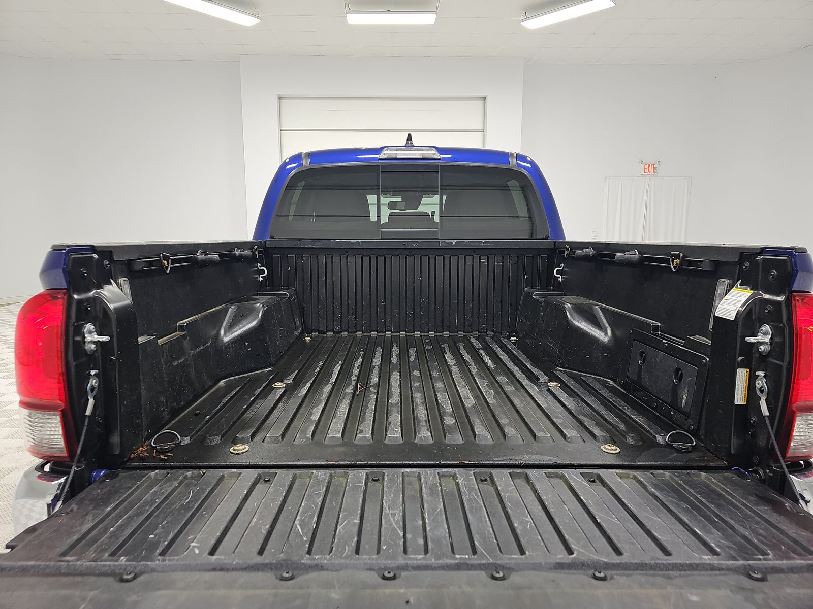 2023 Toyota Tacoma SR5 RWD