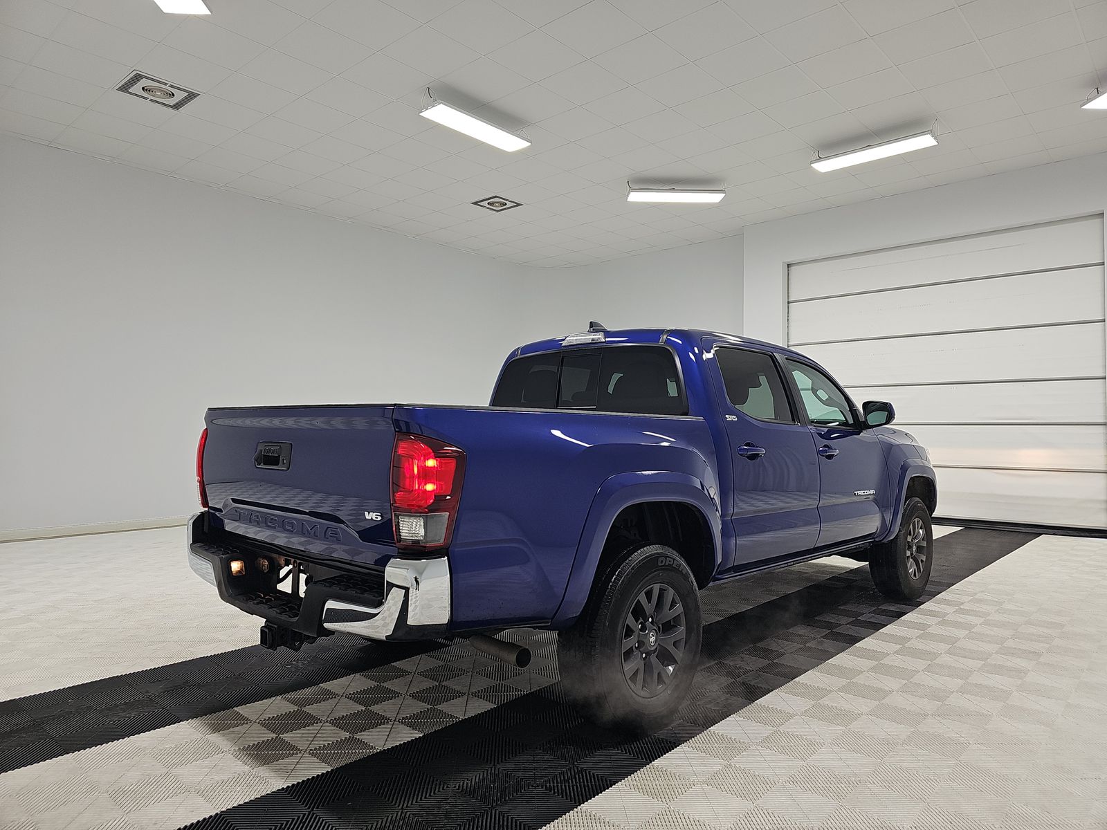 2023 Toyota Tacoma SR5 RWD