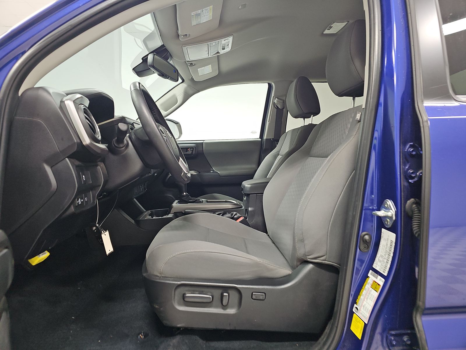 2023 Toyota Tacoma SR5 RWD